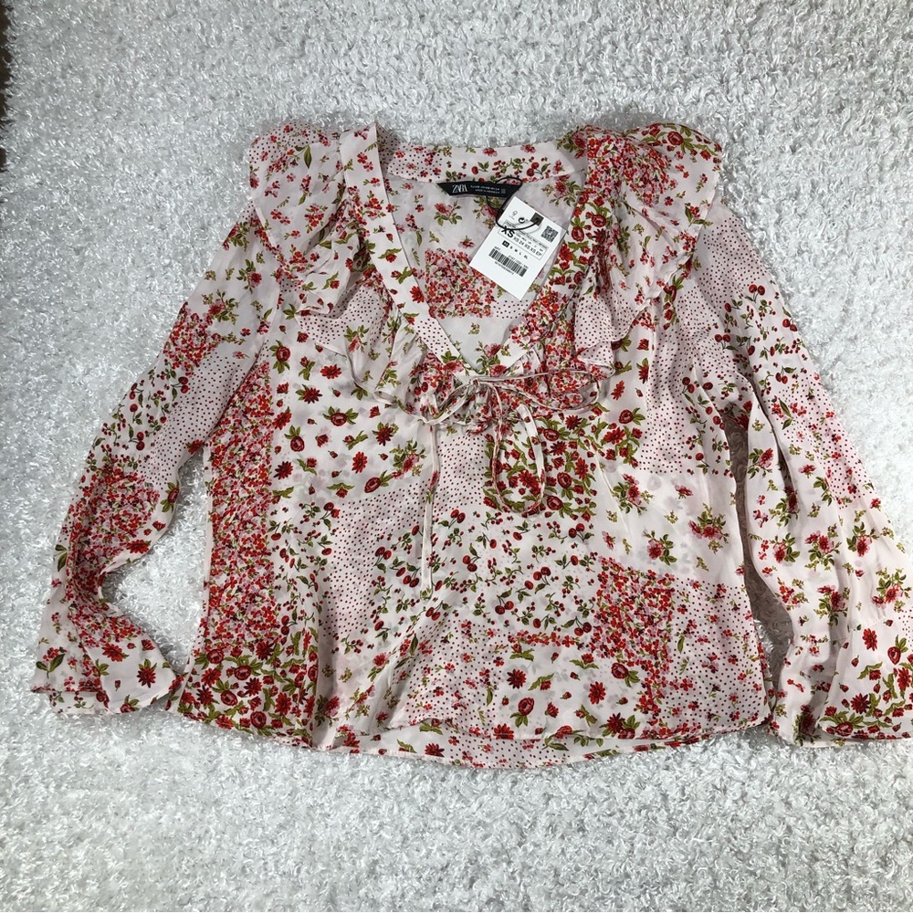 Zara NWT Floral Blouse Sz XS